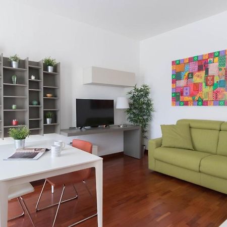 Italianway - Masaccio 18 B Appartement Milaan Buitenkant foto